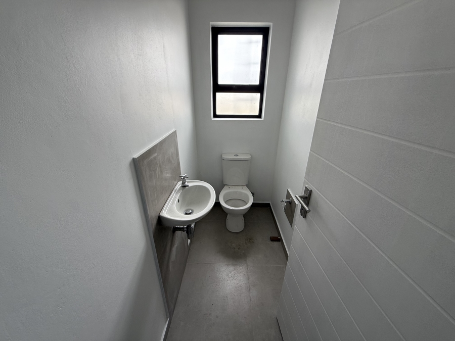 Commercial Property for Sale in Rivergate Western Cape